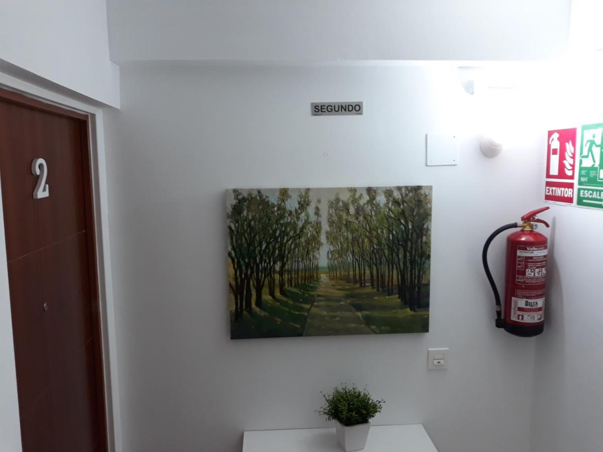 Apartamentos Centro Santa Pola Bagian luar foto